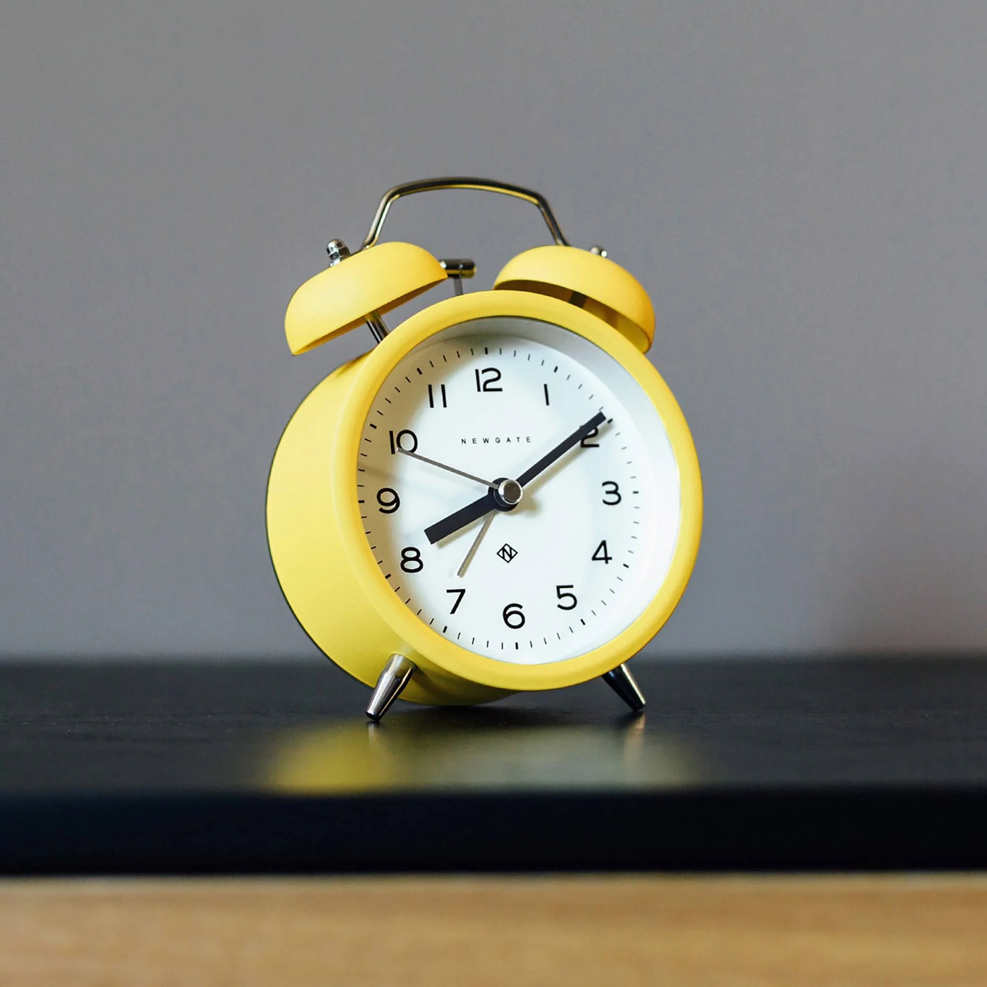 Newgate Charlie Bell alarm clock in yellow - Image 5