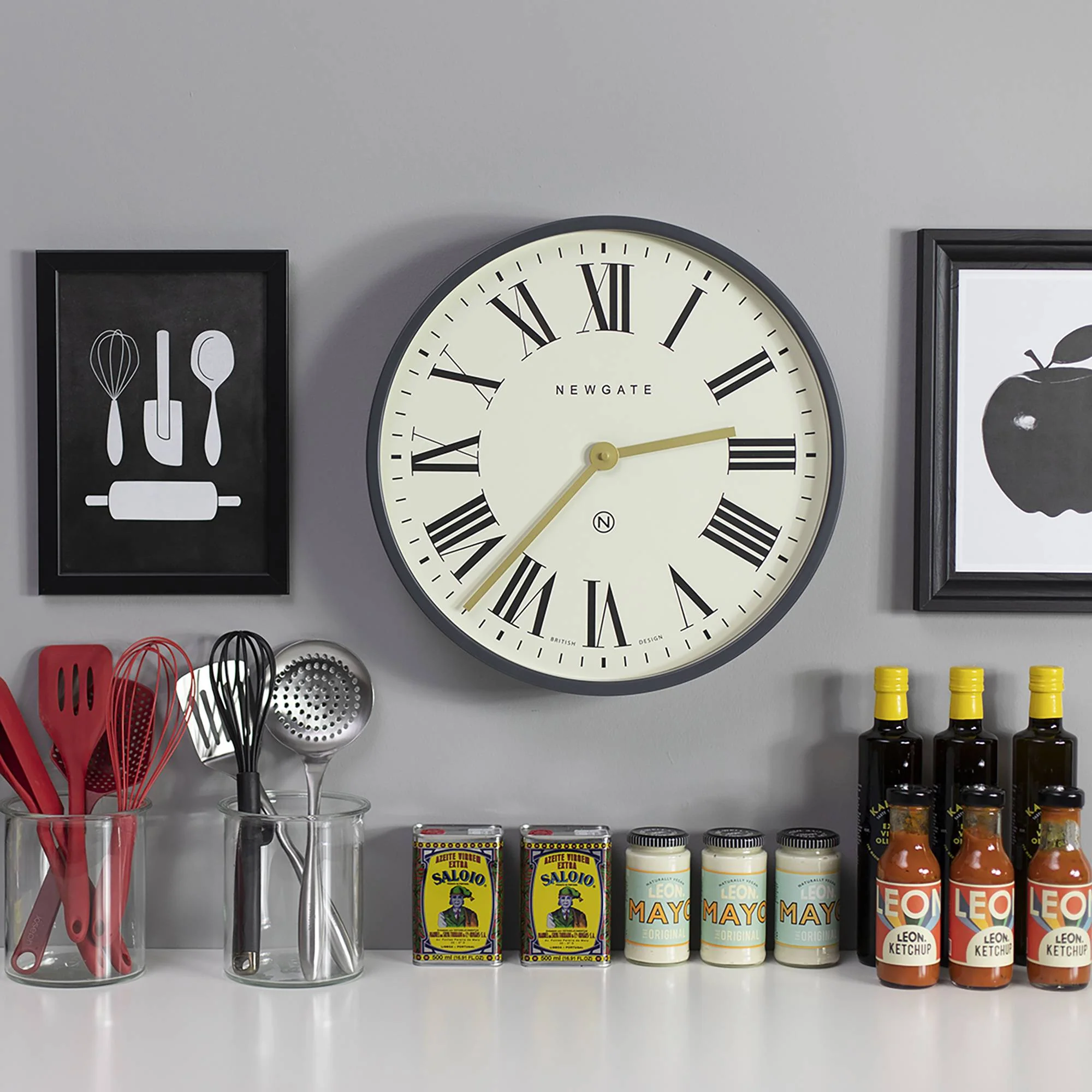 Newgate Mr Butler wall clock in grey and cream - Image 3