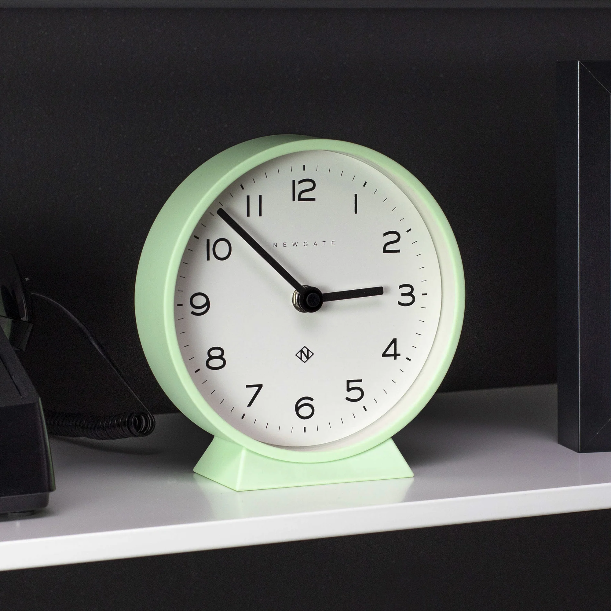 Newgate M Mantel Echo clock in neo-mint - Image 5