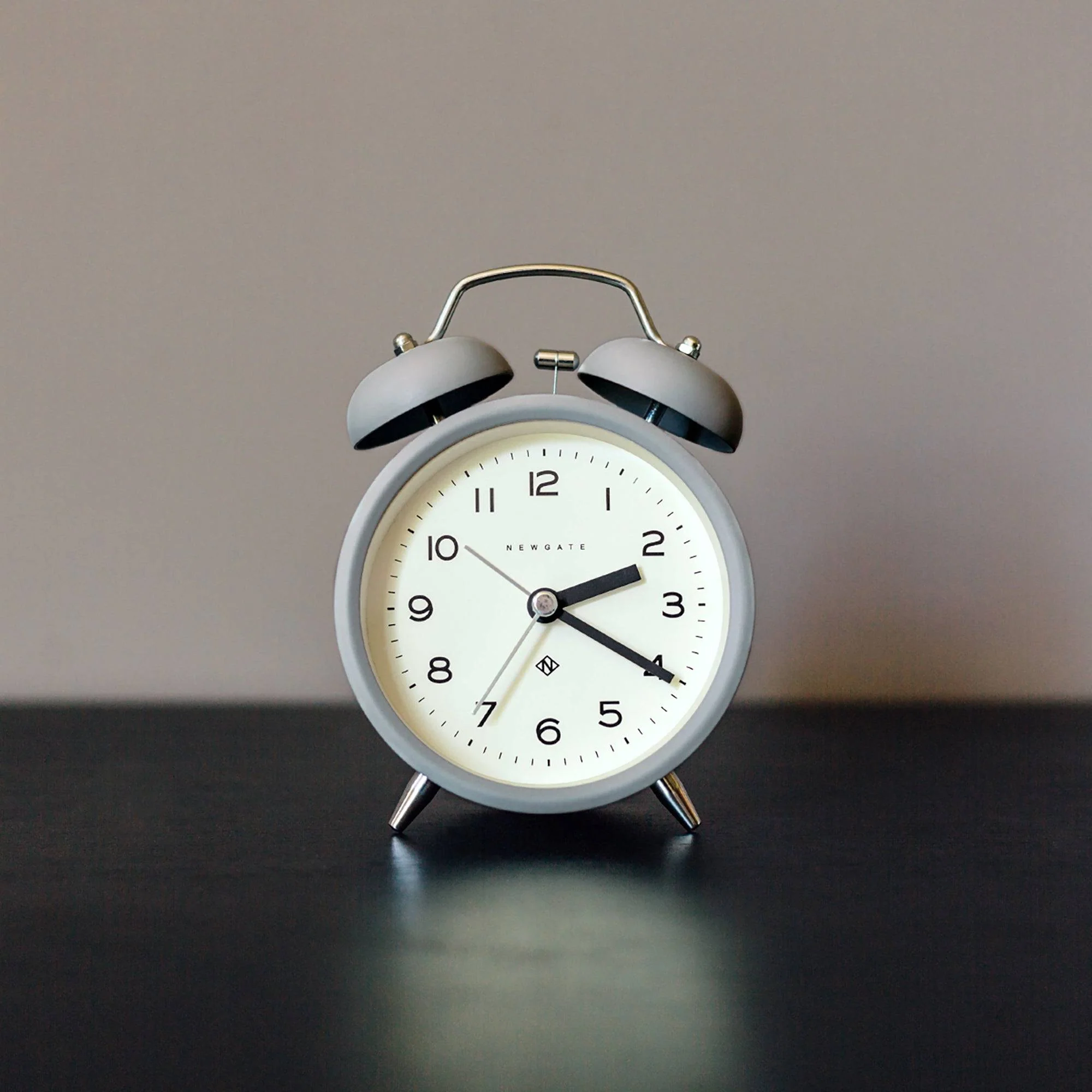 Newgate Charlie Bell alarm clock in grey - Image 3