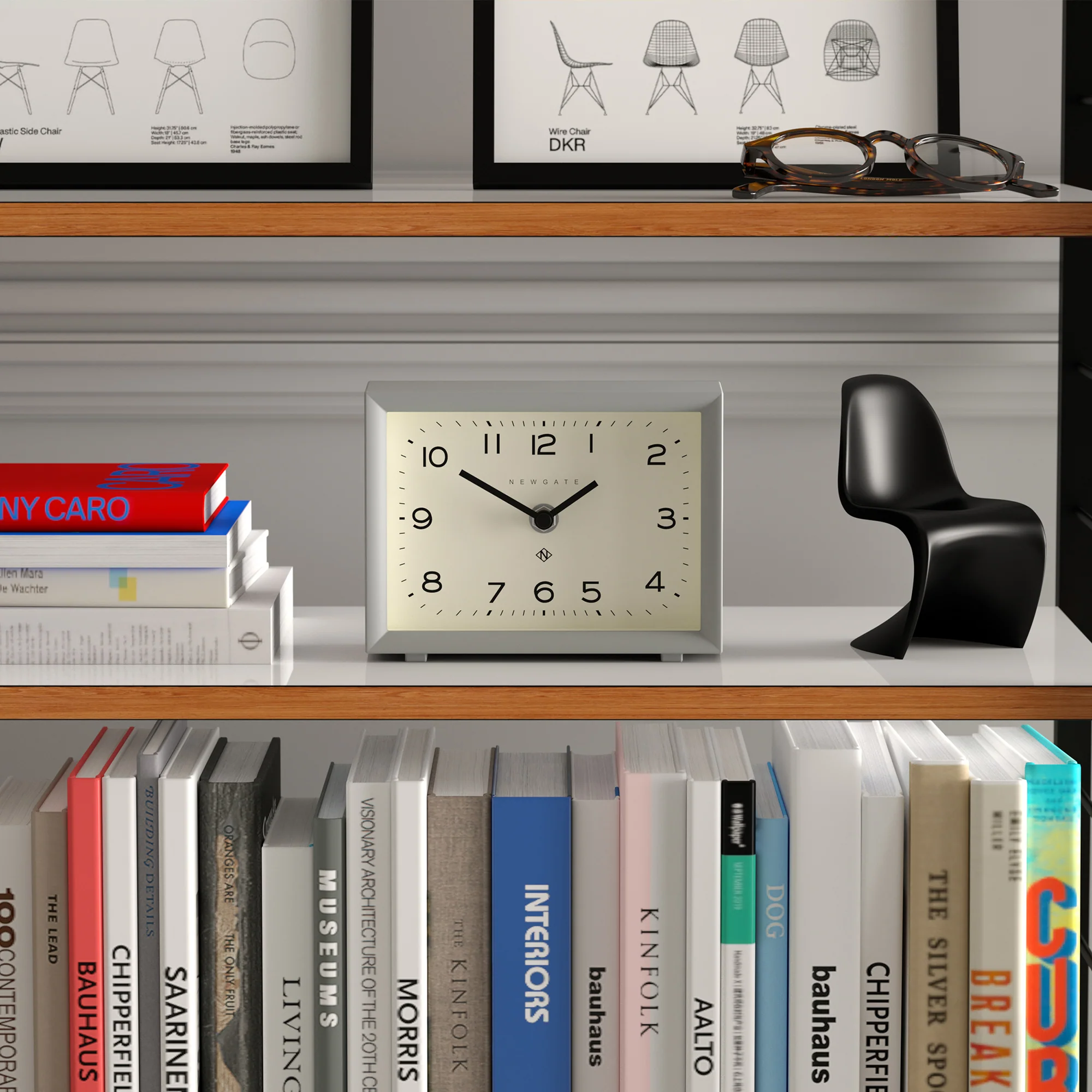 Newgate Henry mantel clock in posh grey - Image 3