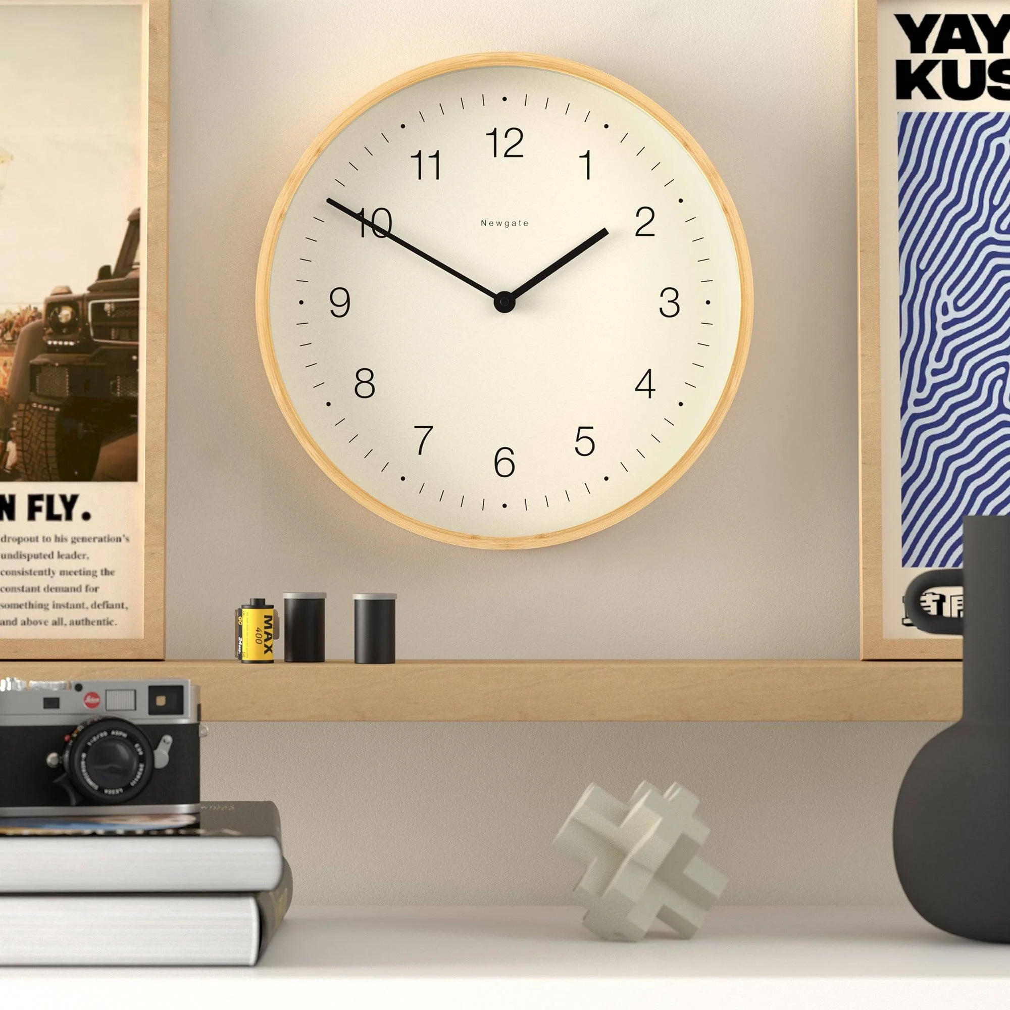 Newgate Mauritius wall clock in bamboo - Image 3
