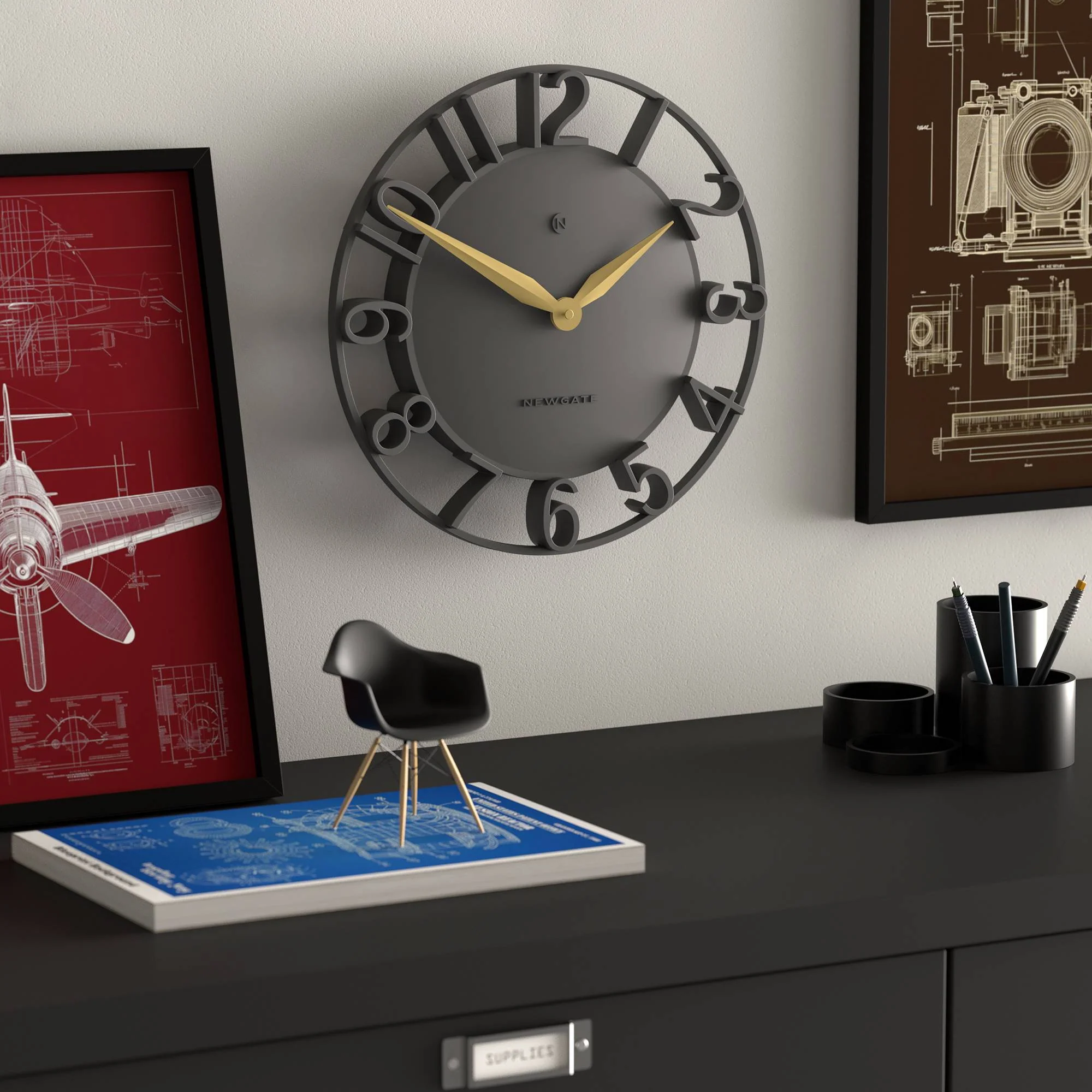 Newgate Time Traveller wall clock in grey - Image 5