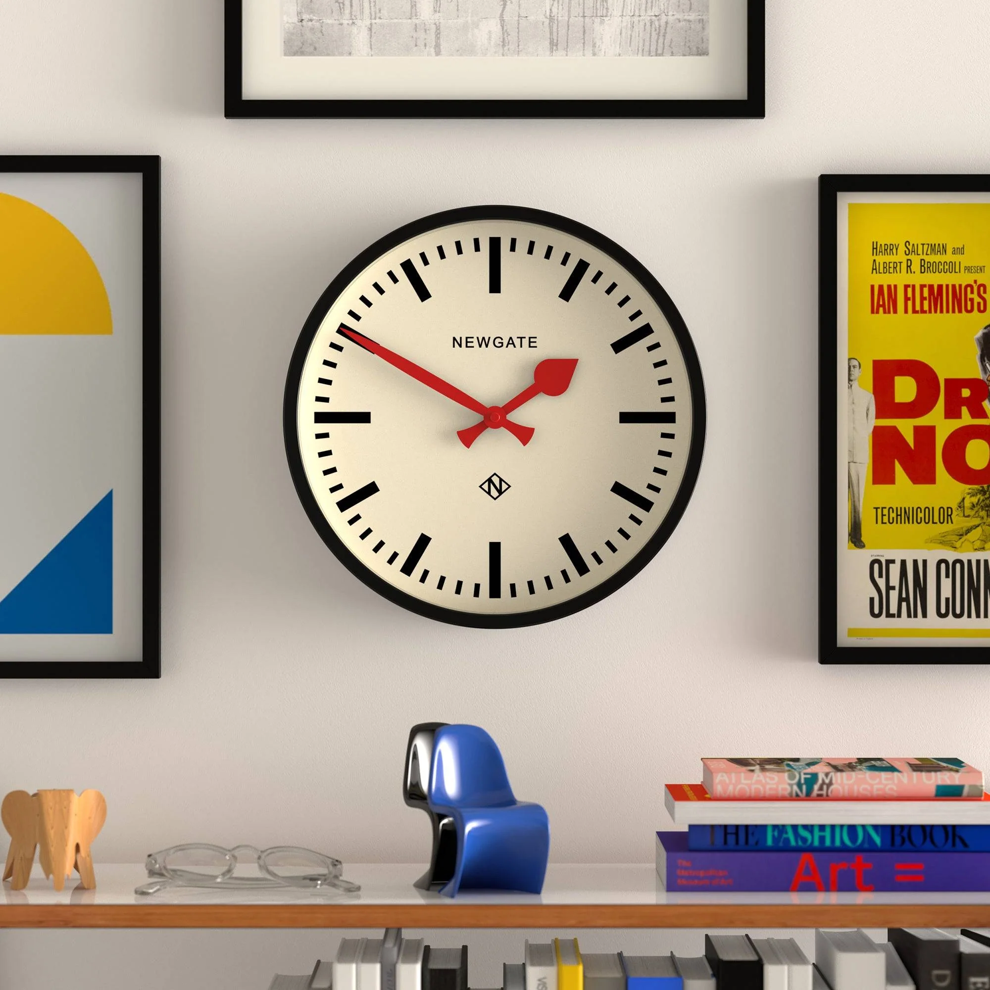 Newgate Luggage wall clock in black - Image 3